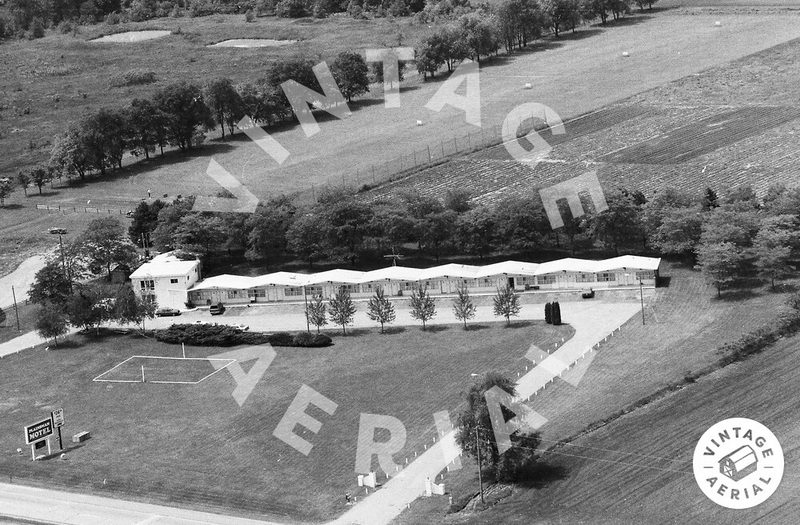 Plainsman Motel - 1992 (newer photo)